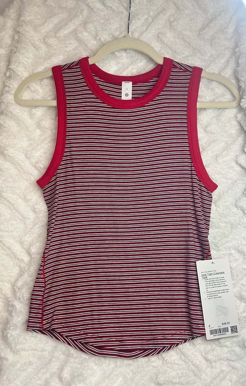 NWT Lululemon Hold Tight Crewneck Tank Size 6 Striped